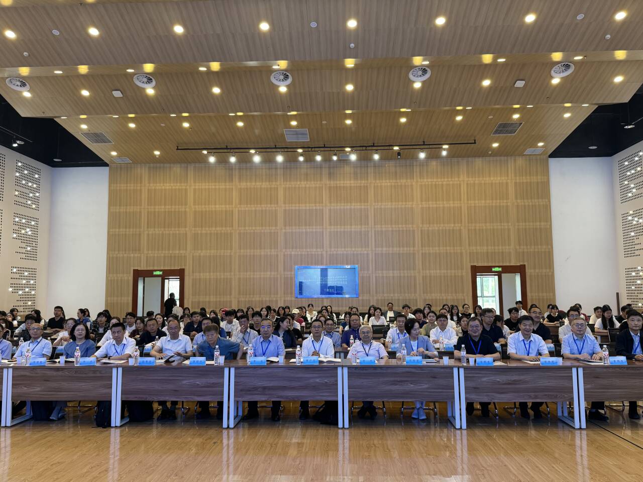 aa8f145cbc48275a5dcc3599dab6f57f_720jpg